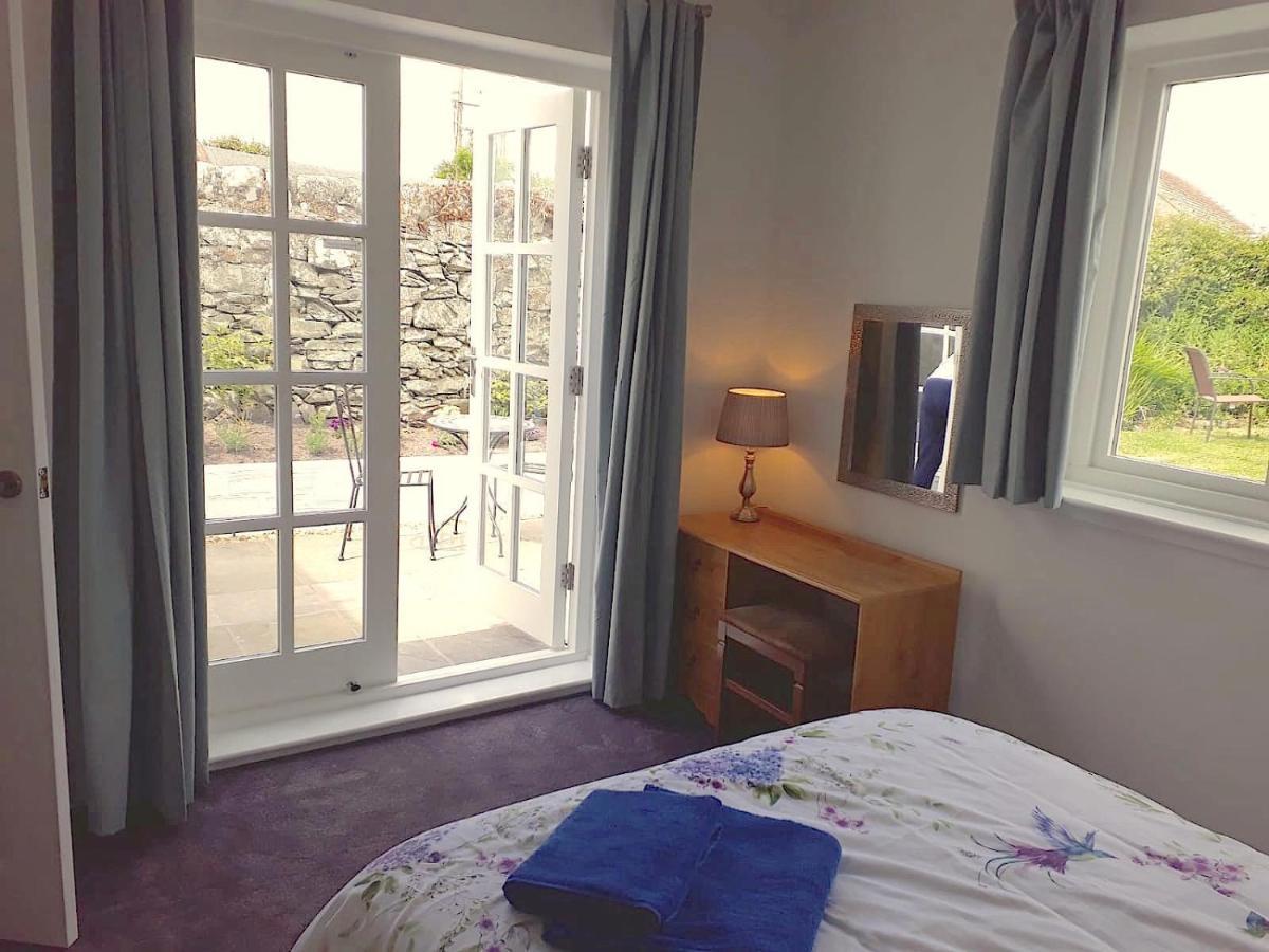 Colebrook Cottage Isle of Whithorn Esterno foto